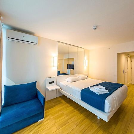Amazing View Apartments Батуми Екстериор снимка