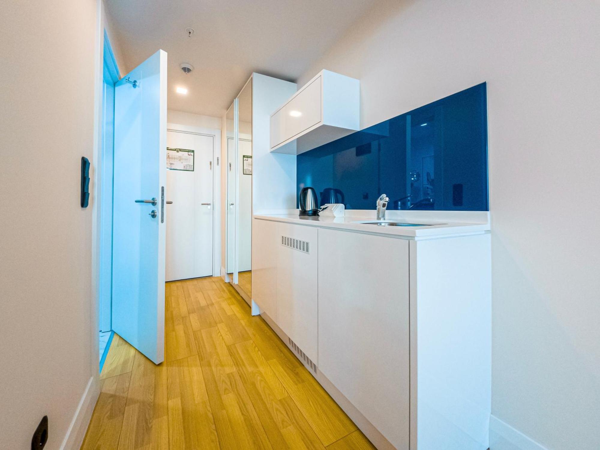 Amazing View Apartments Батуми Екстериор снимка